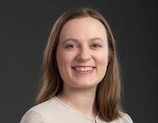 Welcome, Dr. Alyssa Bentz to the Little Eyes Carmel family!